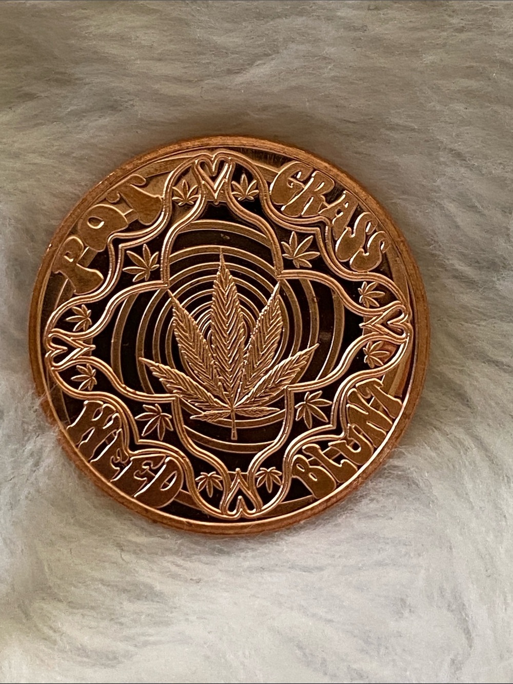 Copper-Tone Pot Leaf Decorative Coin - Copper Finish. One Ounce.999 Copper